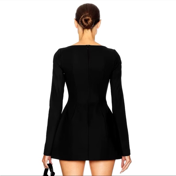 🎉Look stunning in this Perfect Holiday Red Or Black Double Bow Mini Dress - Picture 3 of 16